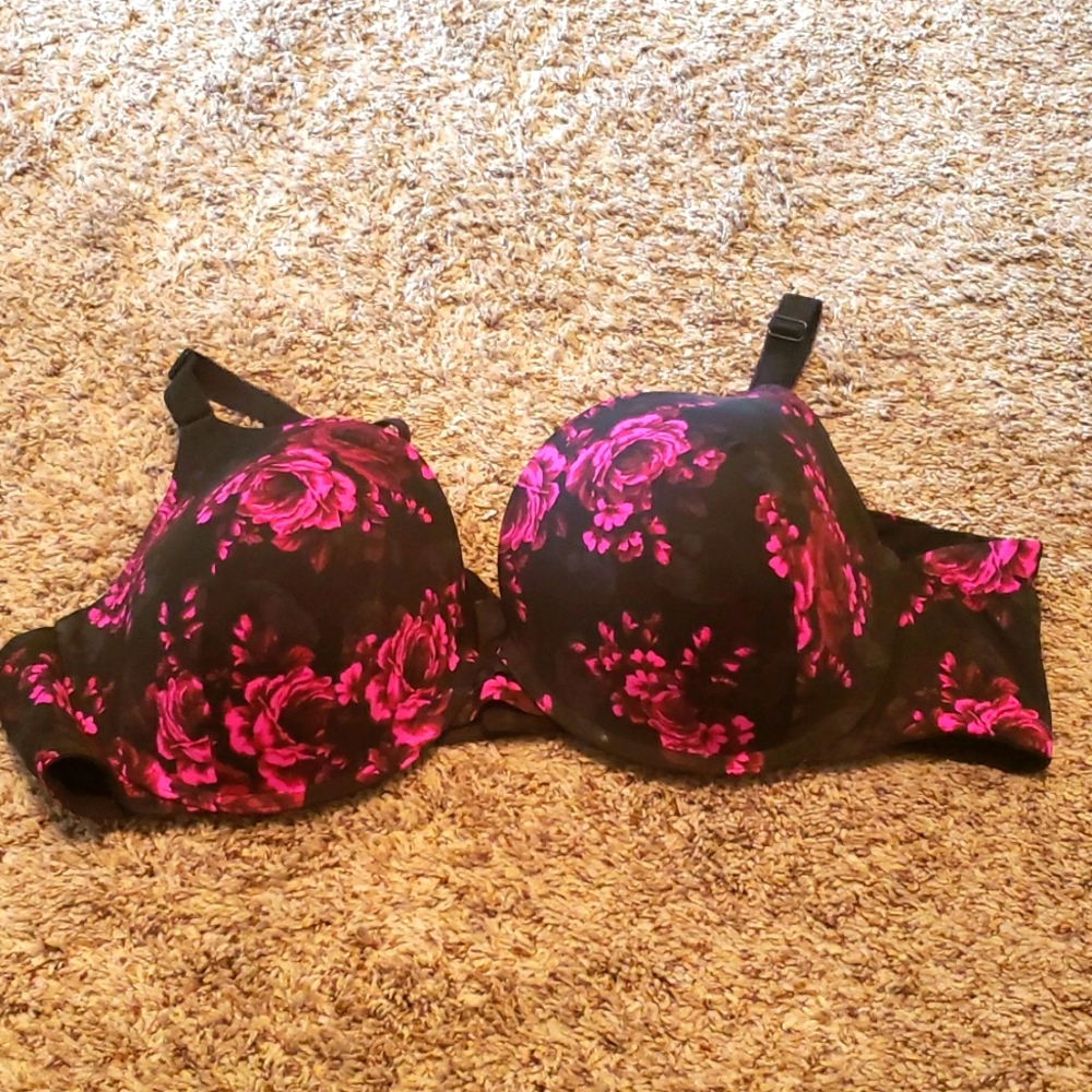 EUC Torrid Curve 360 Back Smoothing Bra with Underwire Size 46C
